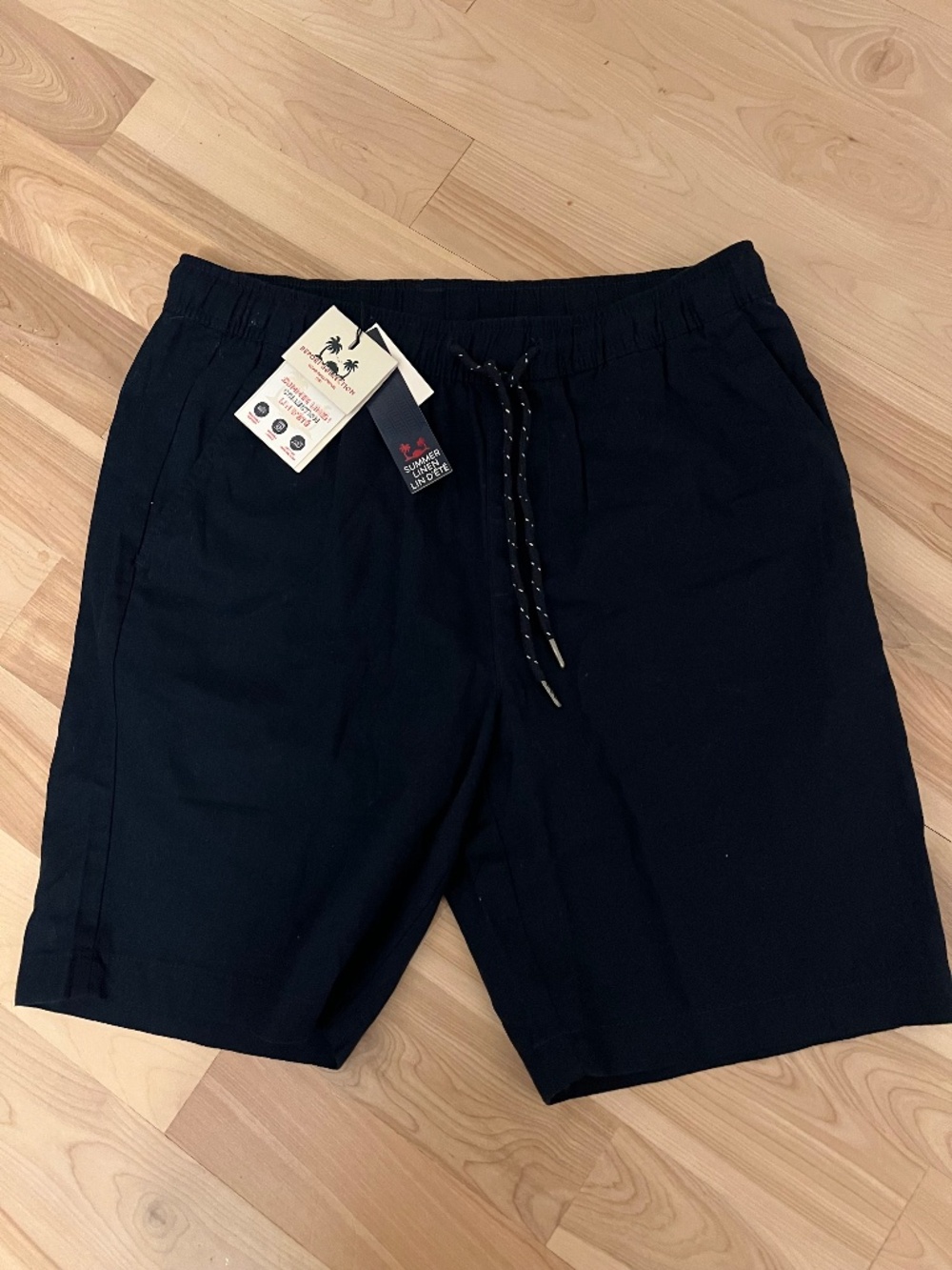 Report Collection Men's Black Drawstring Shorts
